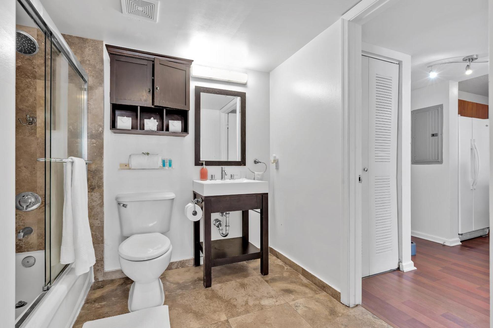 Amazing 1 Bed In Brickell Key With Free Pkg Apartment Miami