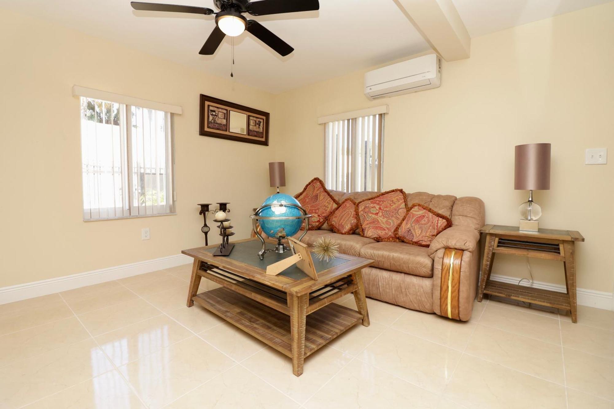 Retreat : 1br Haven Holiday home