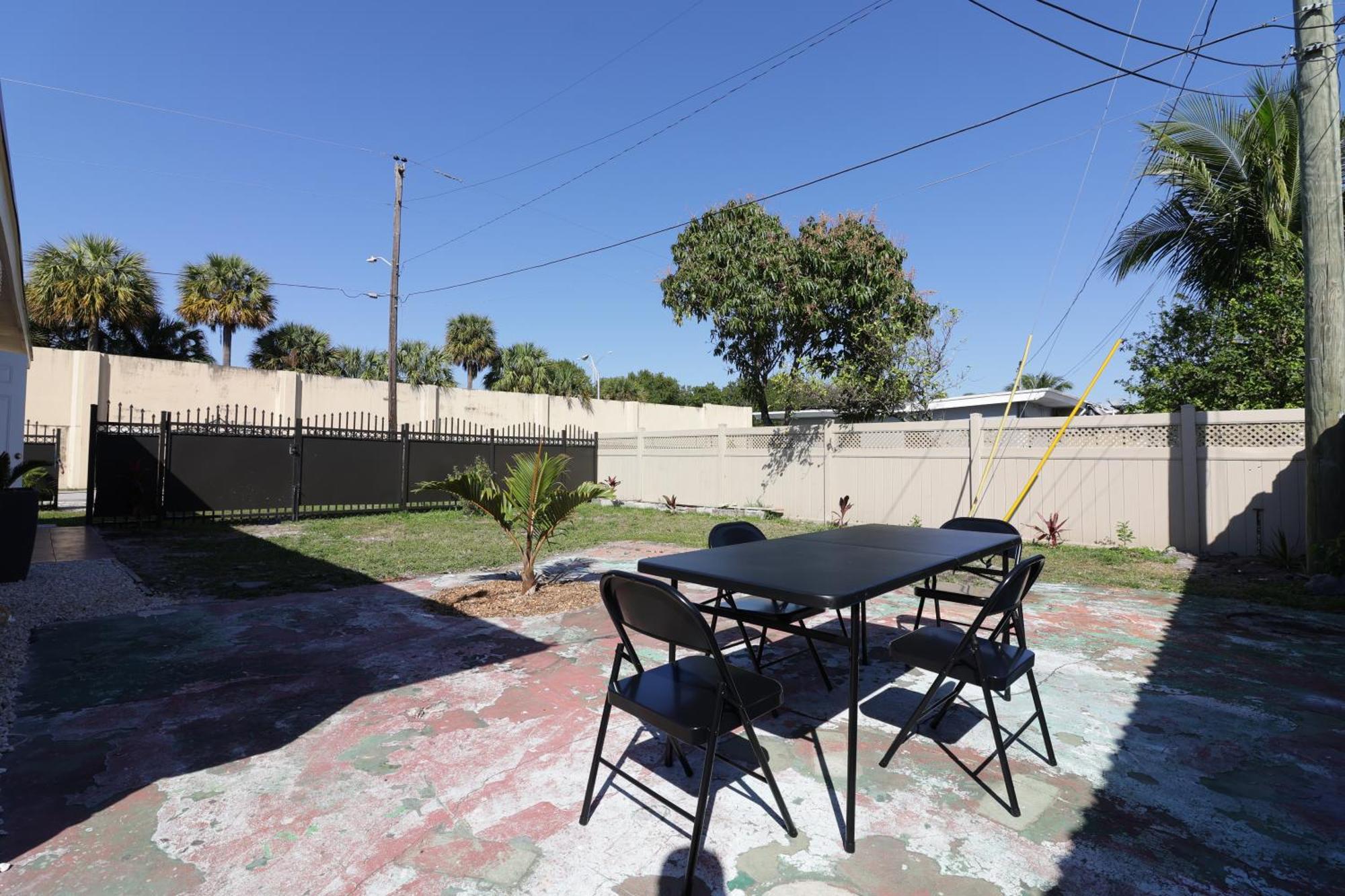 Retreat : 1br Haven Miami