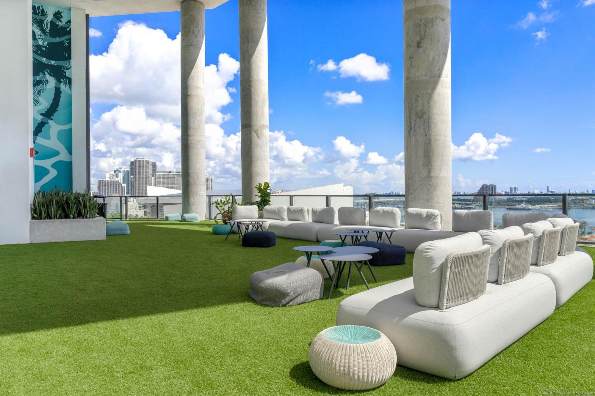 Exclusive Oasis: Charming Studio Near To Bayfront Park Apartment