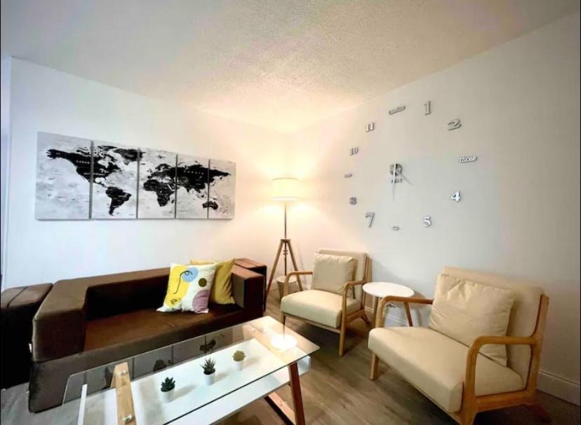 International Airport 1 Appartement *