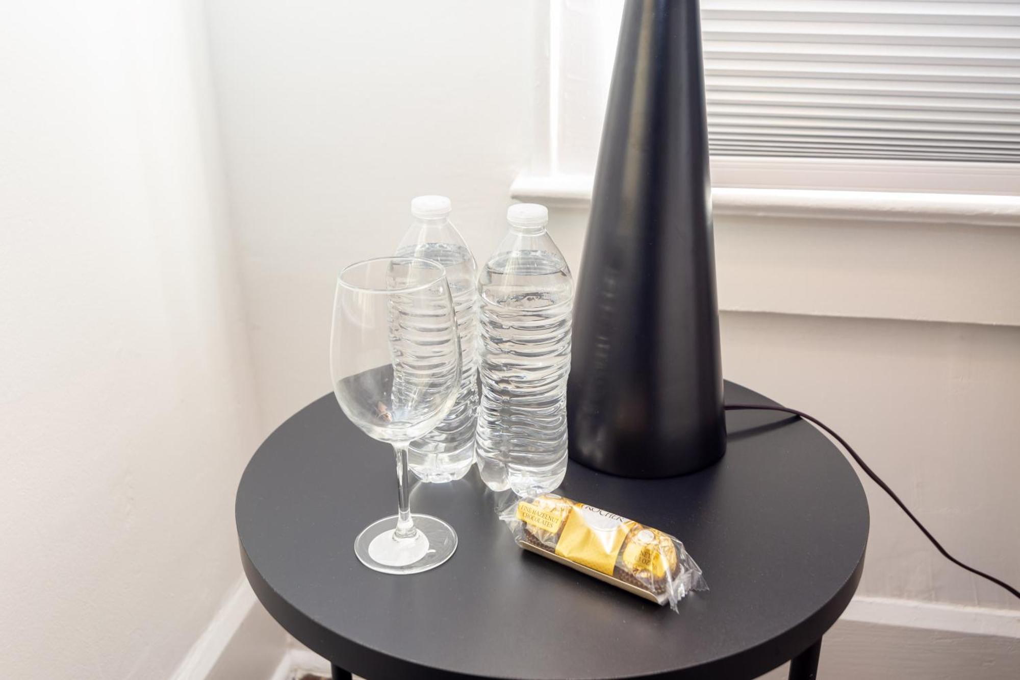 Two Bedroom Downtown - Heart Of Wynwood - Private Parking Apartment Miami