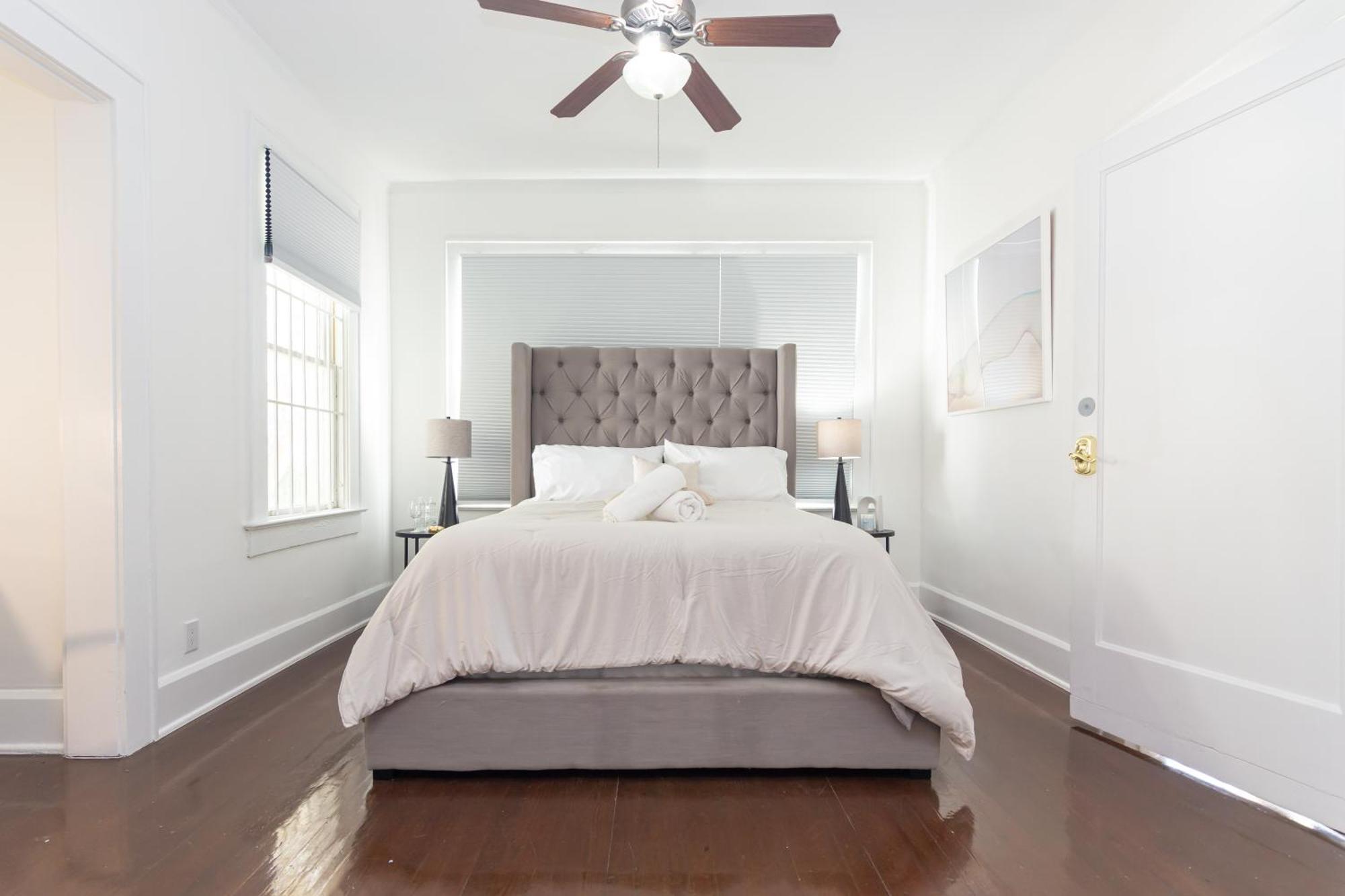 Two Bedroom Downtown - Heart Of Wynwood - Private Parking Apartment *