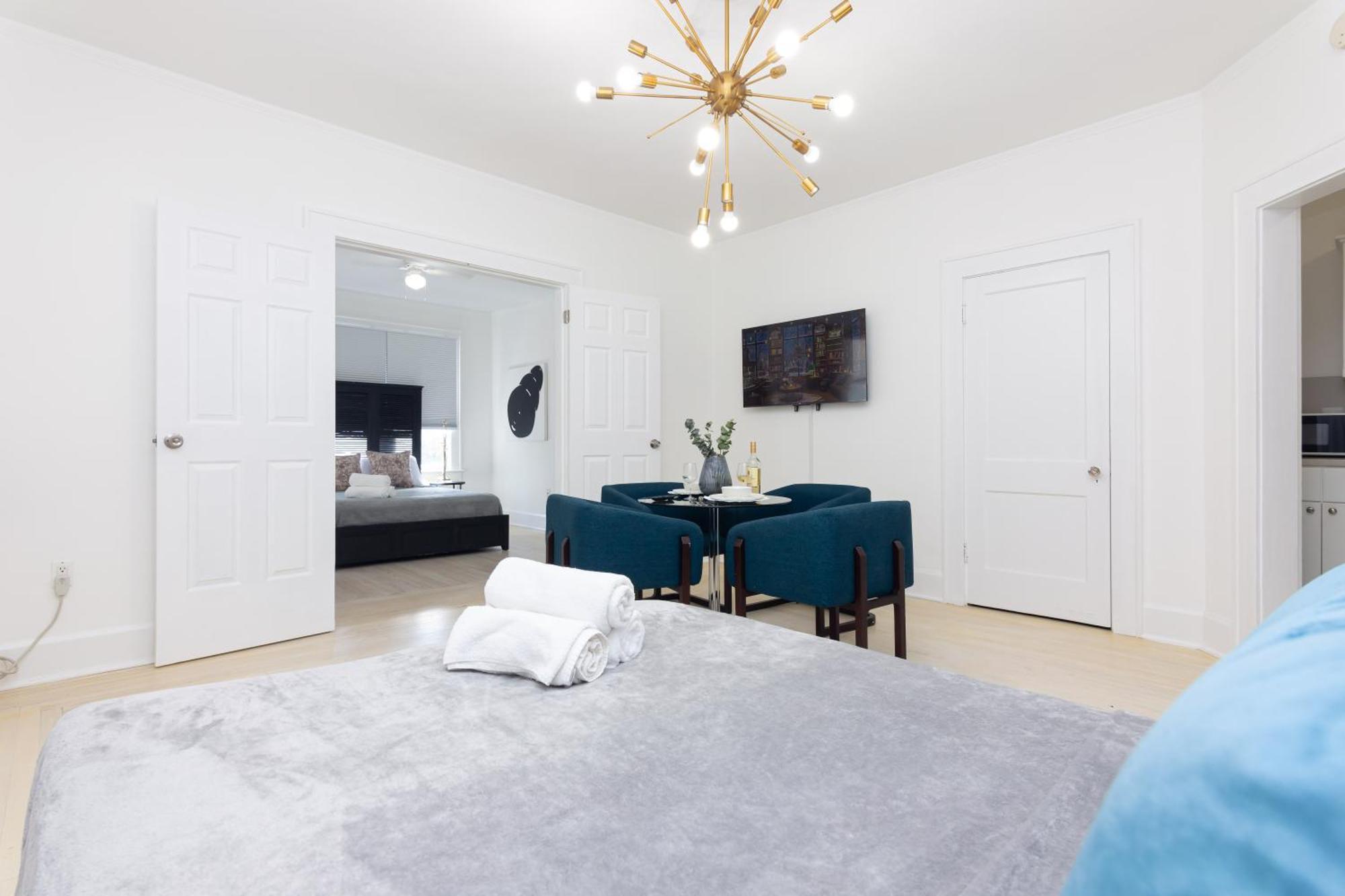 2-bdrm -heart Wynwood & Edgewater- Private Parking Appartement *