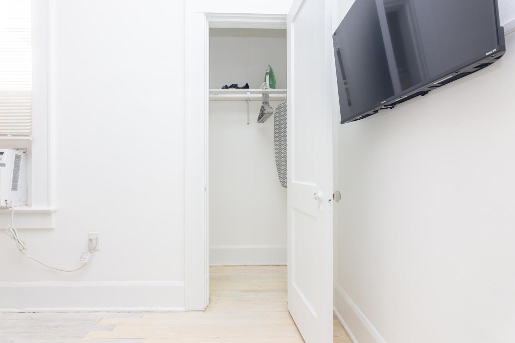 2-bdrm -heart Wynwood & Edgewater- Private Parking Appartement Miami