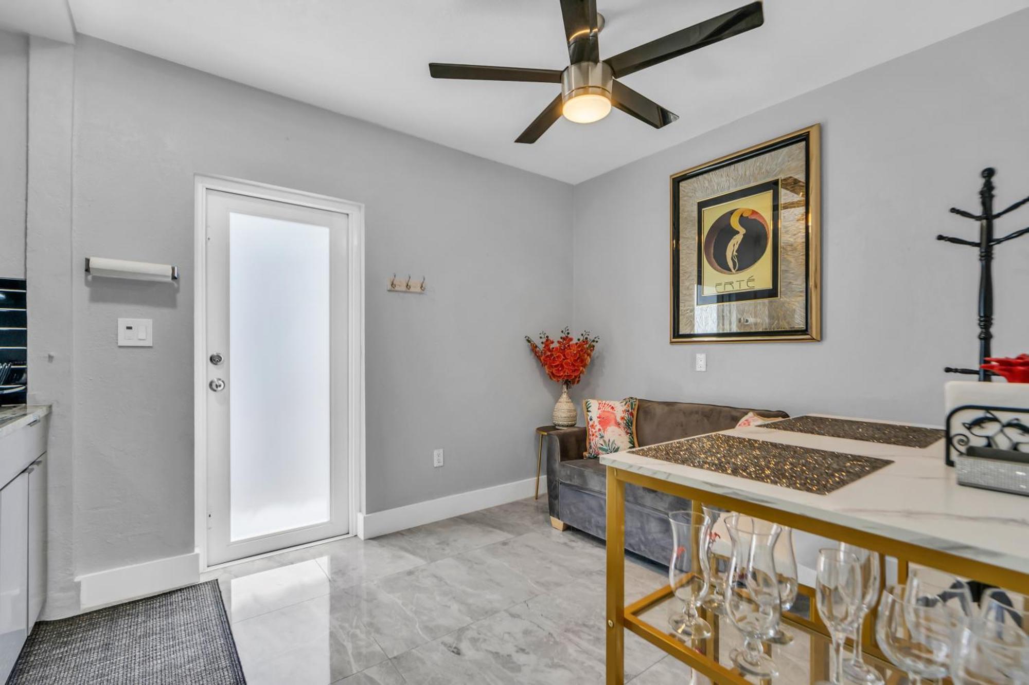 Apartment Little Gables Studio-your Escape-10min Airport