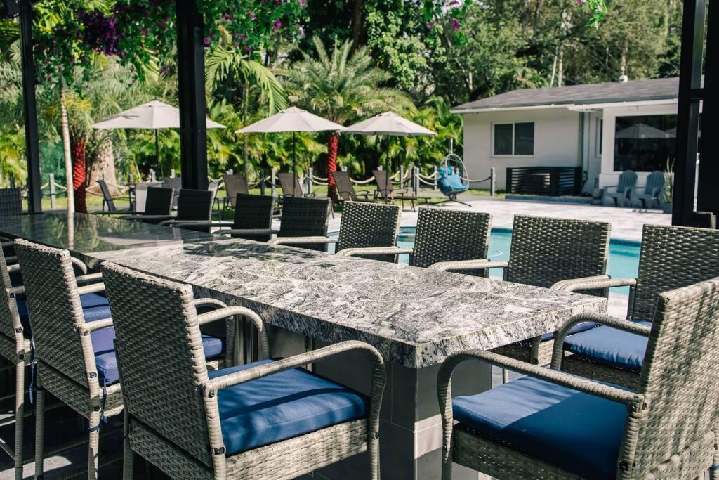 With Outdoor Sauna, Outdoor Bar And Pergola With Games * Miami