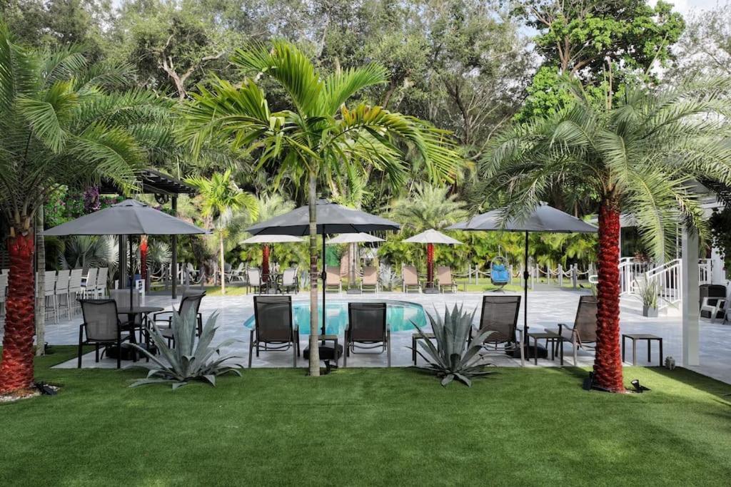 With Outdoor Sauna, Outdoor Bar And Pergola With Games