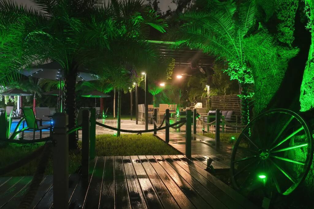 Villa With Outdoor Sauna, Outdoor Bar And Pergola With Games