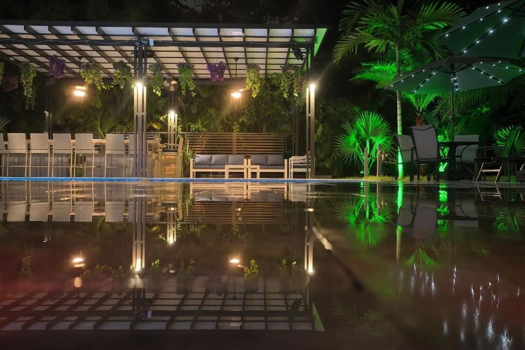 With Outdoor Sauna, Outdoor Bar And Pergola With Games Miami