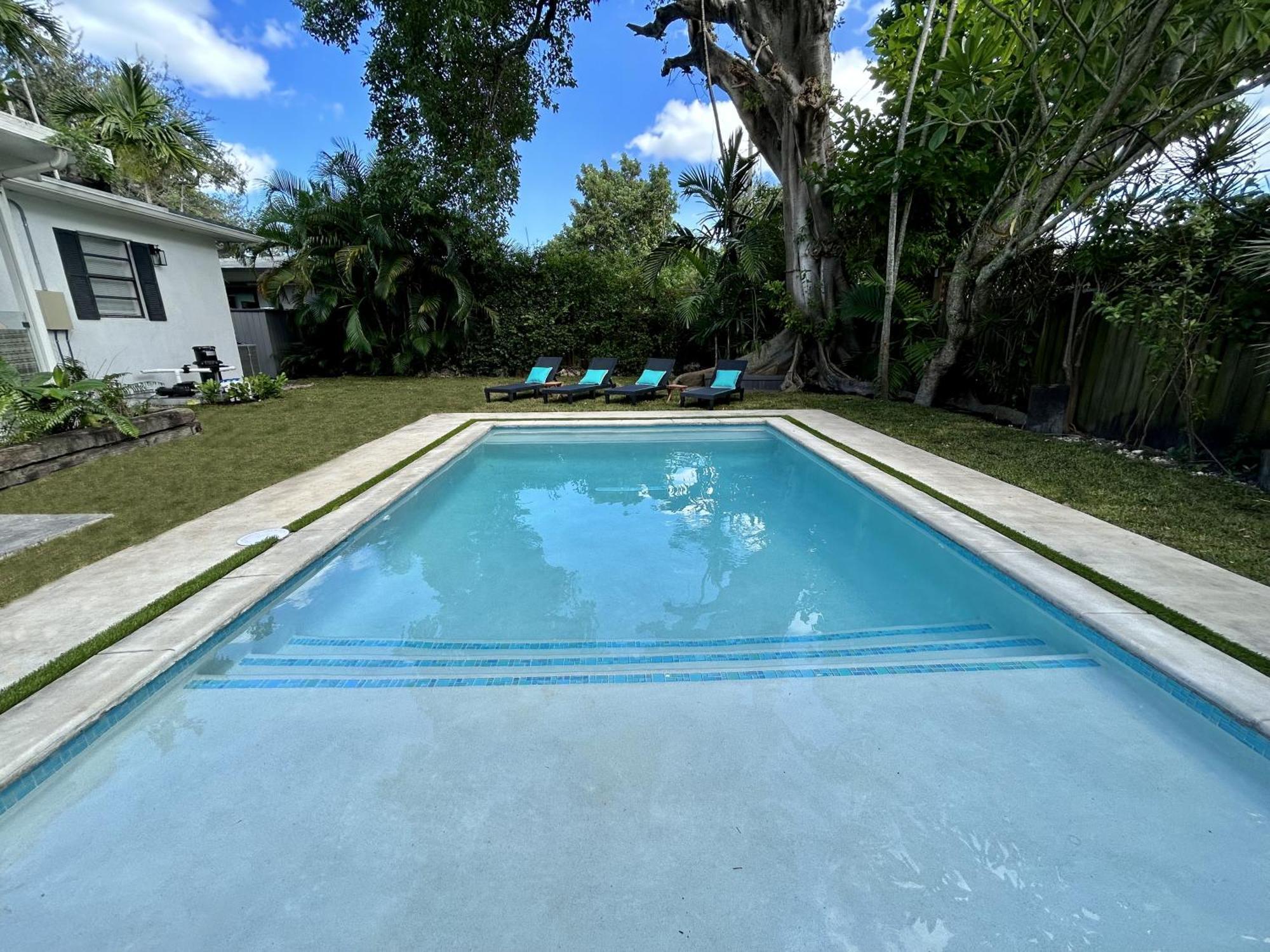 Villa With Pool Design District Miami