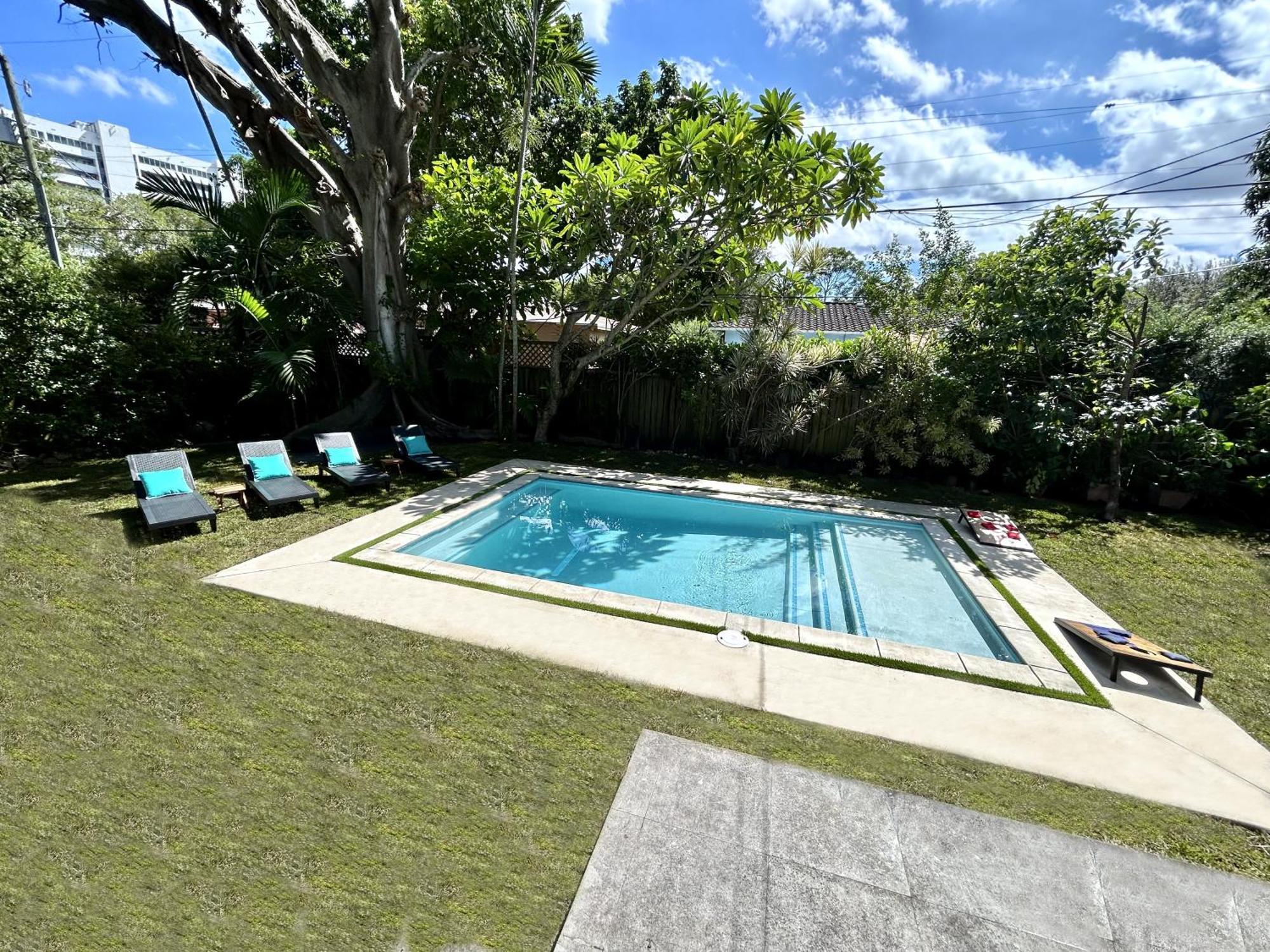 With Pool Design District Villa Miami