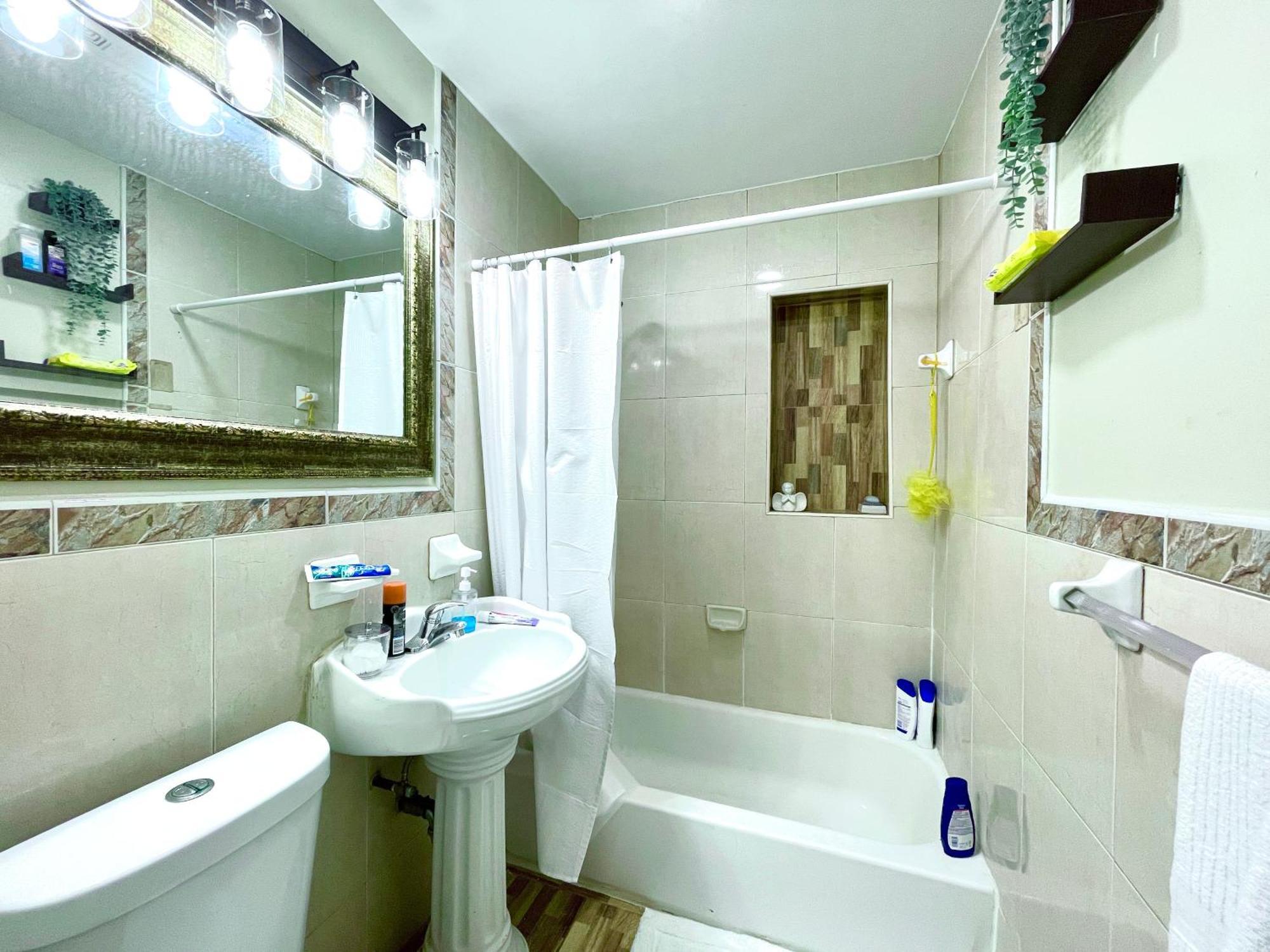Akeyi Miami305 Private Bedrooms Accommodatie bij particulieren *
