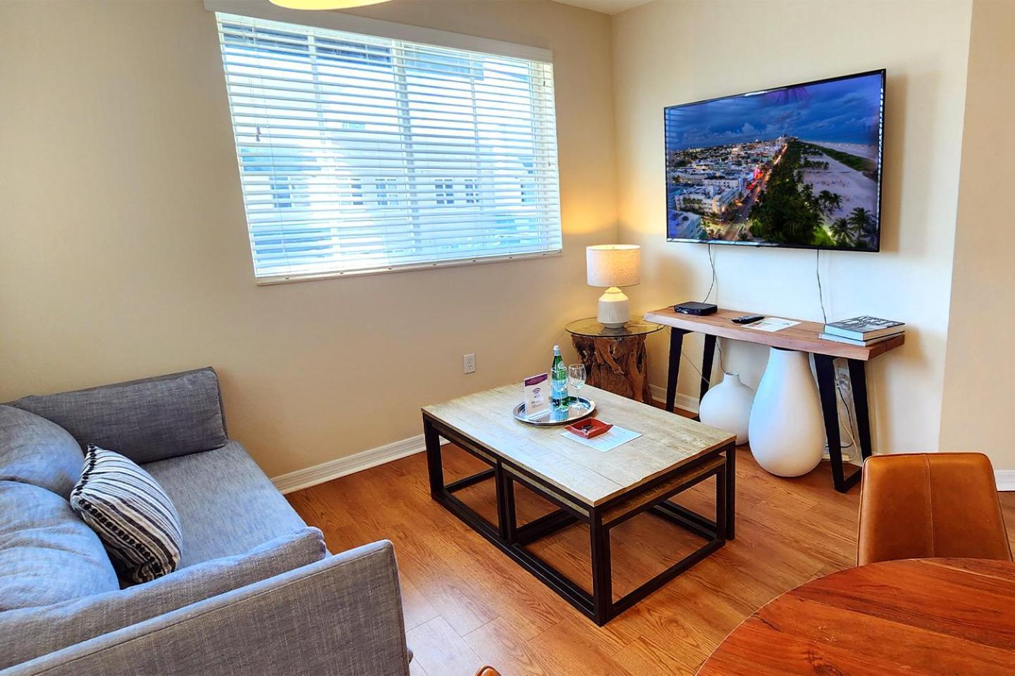 Dharma South At Red Road Commons Appartement *