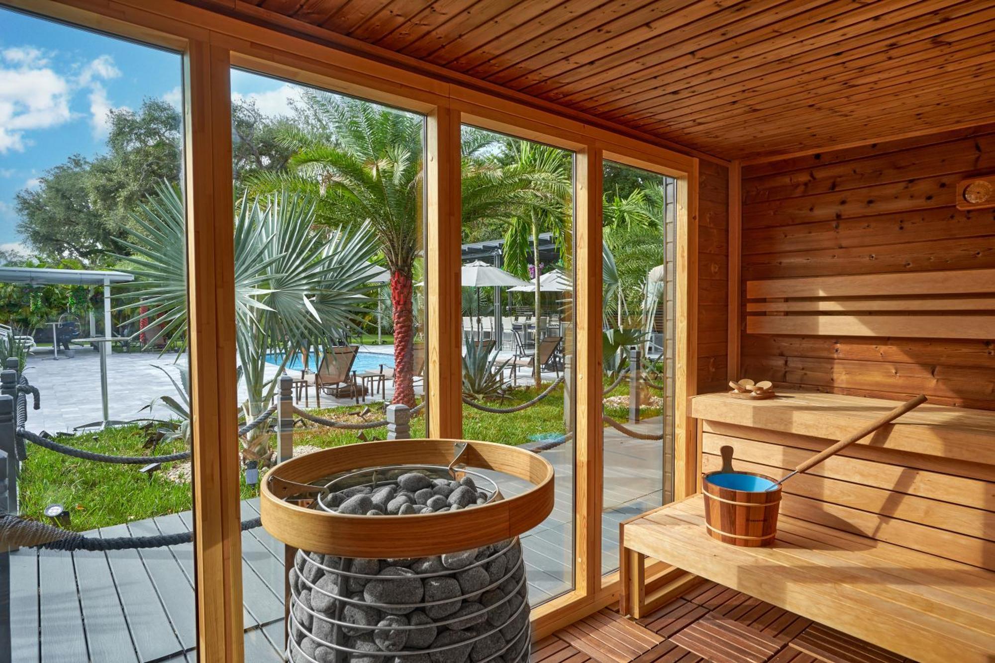 With Outdoor Sauna, Outdoor Bar And Pergola With Games Villa