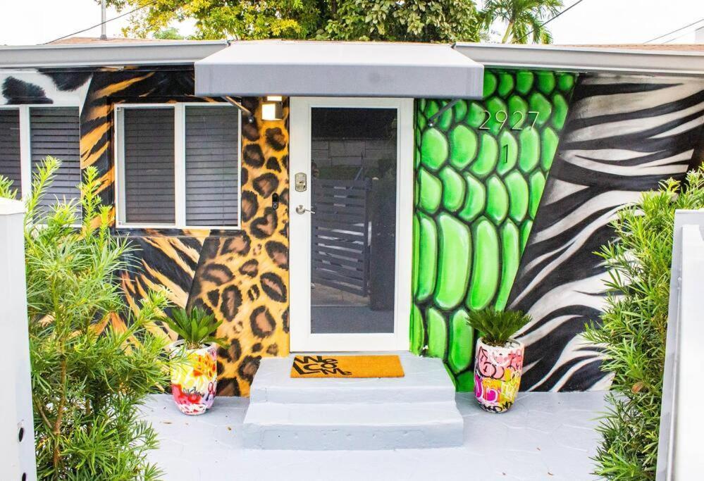 Vakantiehuis Unique Art Escape W/ Hottub, Arcade & Murals Miami