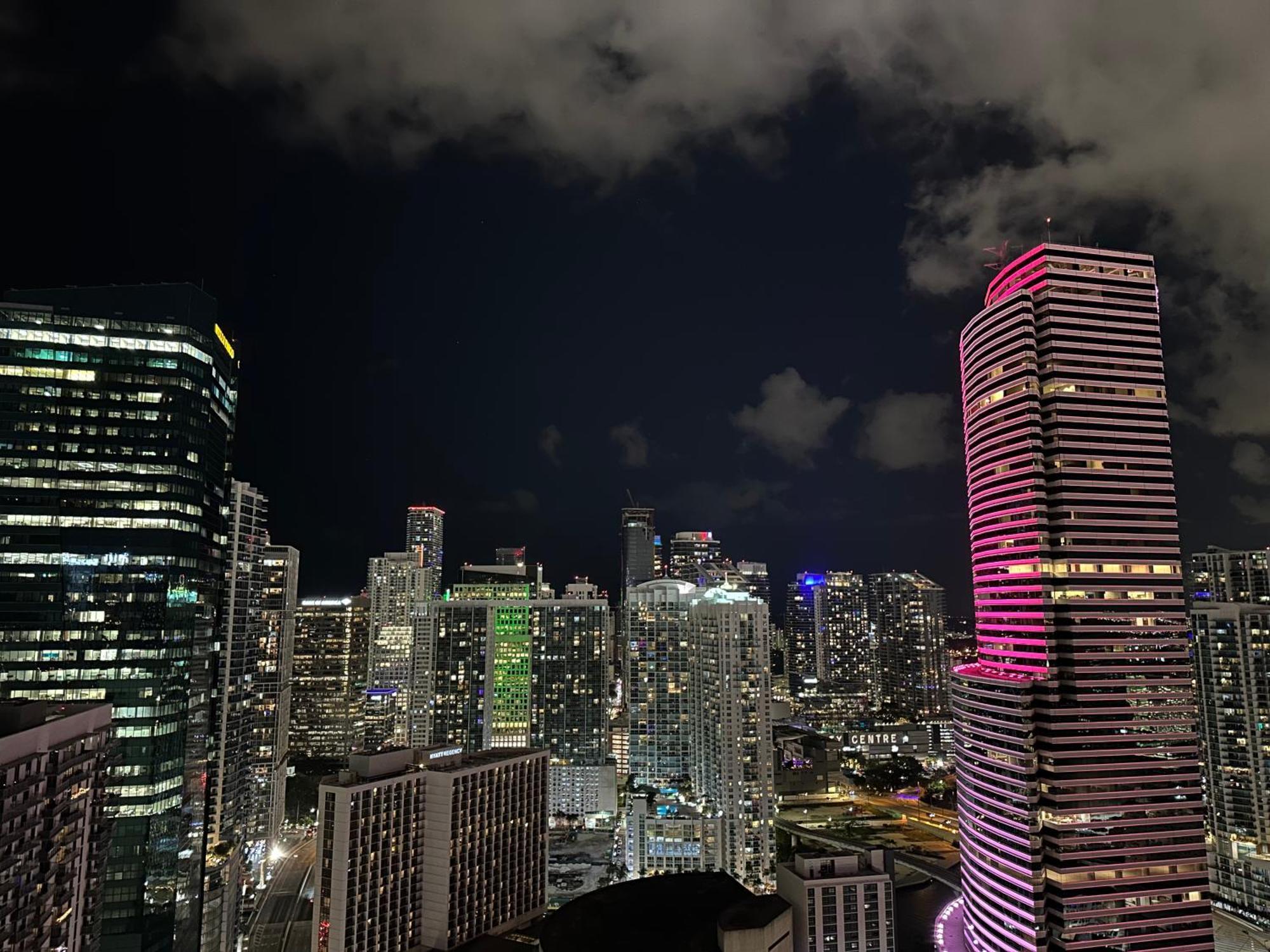 Apartment Pool Rooftop Luxury Loft Downtown, Brickell