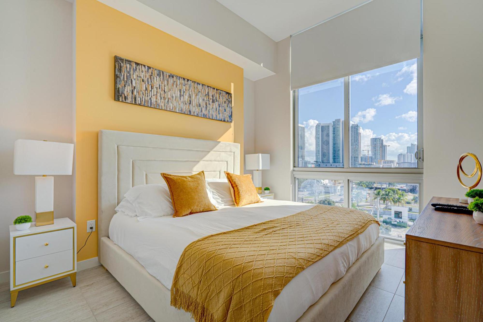 3900-602lg Design District, 2 Bedrooms & 2 Bathrooms Apartment Miami