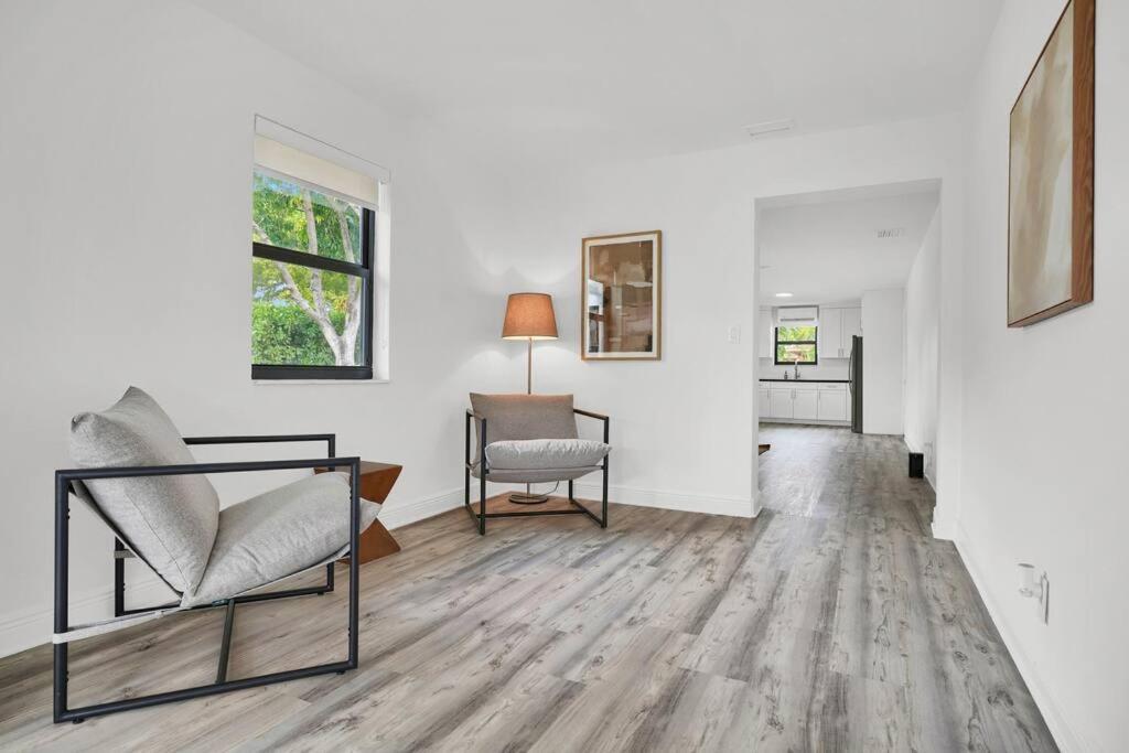 3 Bed 2 Bath Near Miami