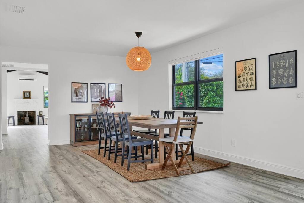 3 Bed 2 Bath Near