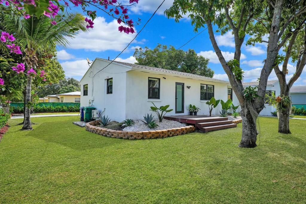 3 Bed 2 Bath Near