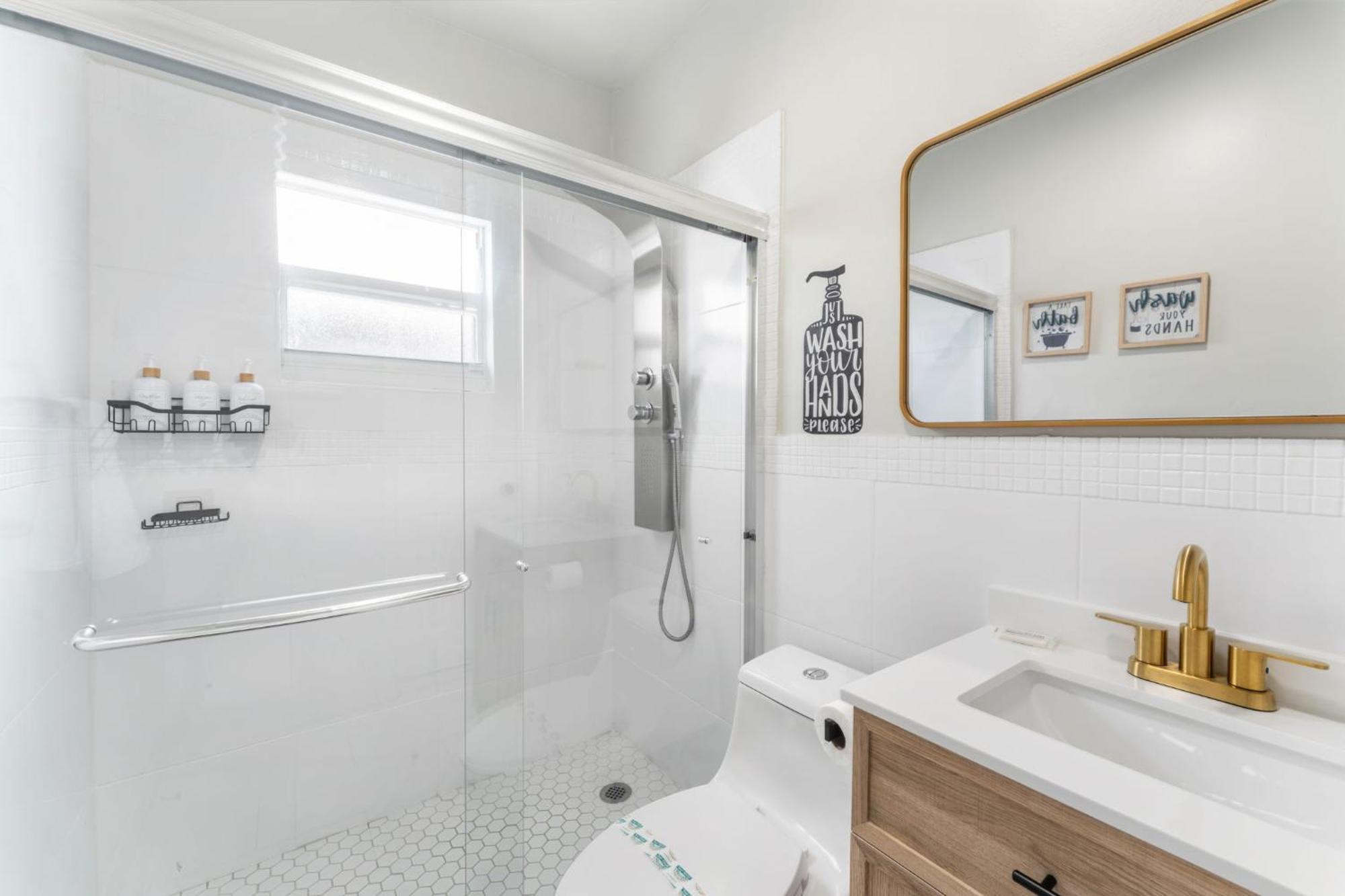 Appartement Cozy 2 Bedroom W/gated Parking, Patio & W/d Miami
