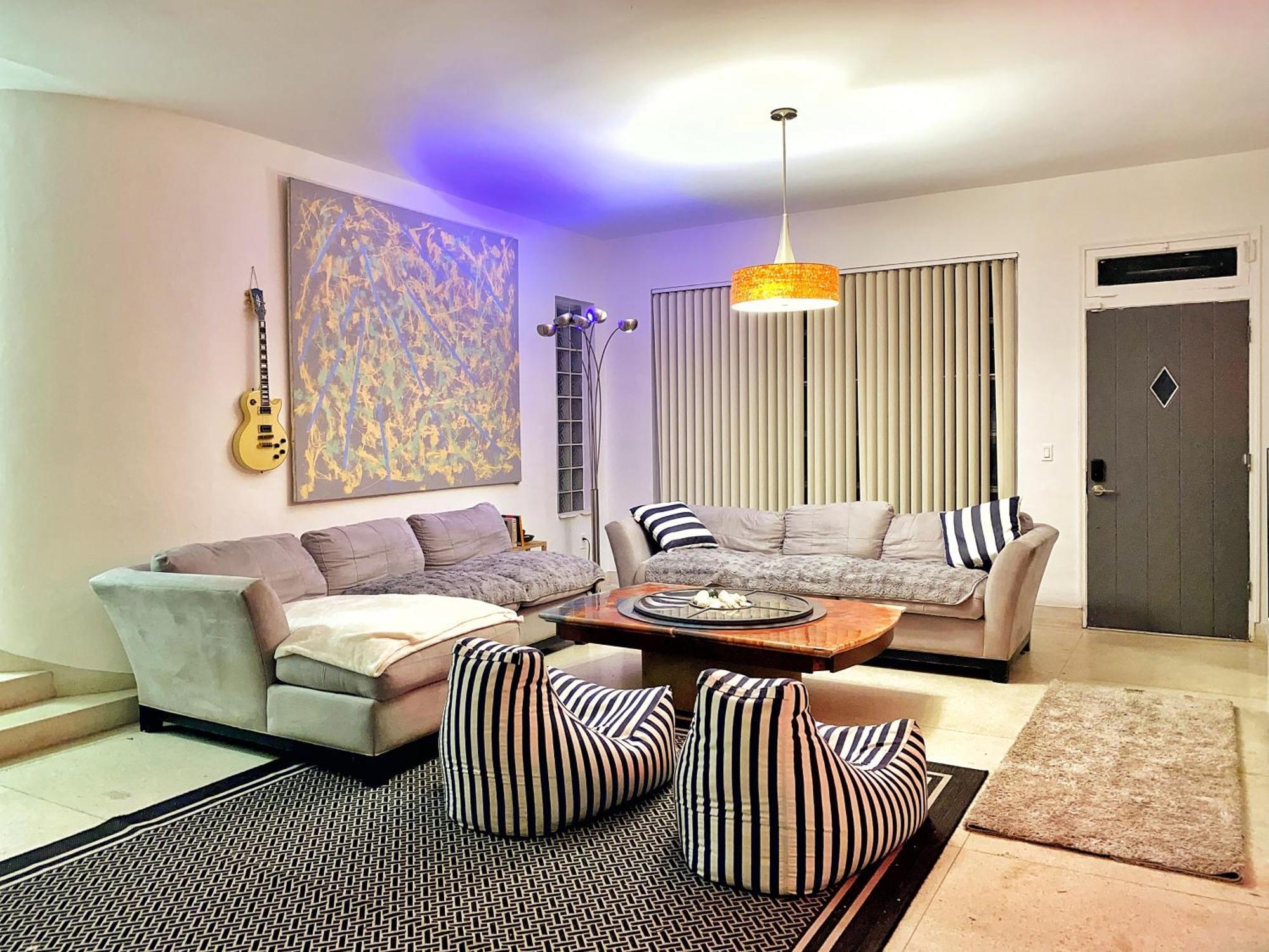 Homestay Studio Near Cocowalk, Brickell, Mercy Hospital Homestay
