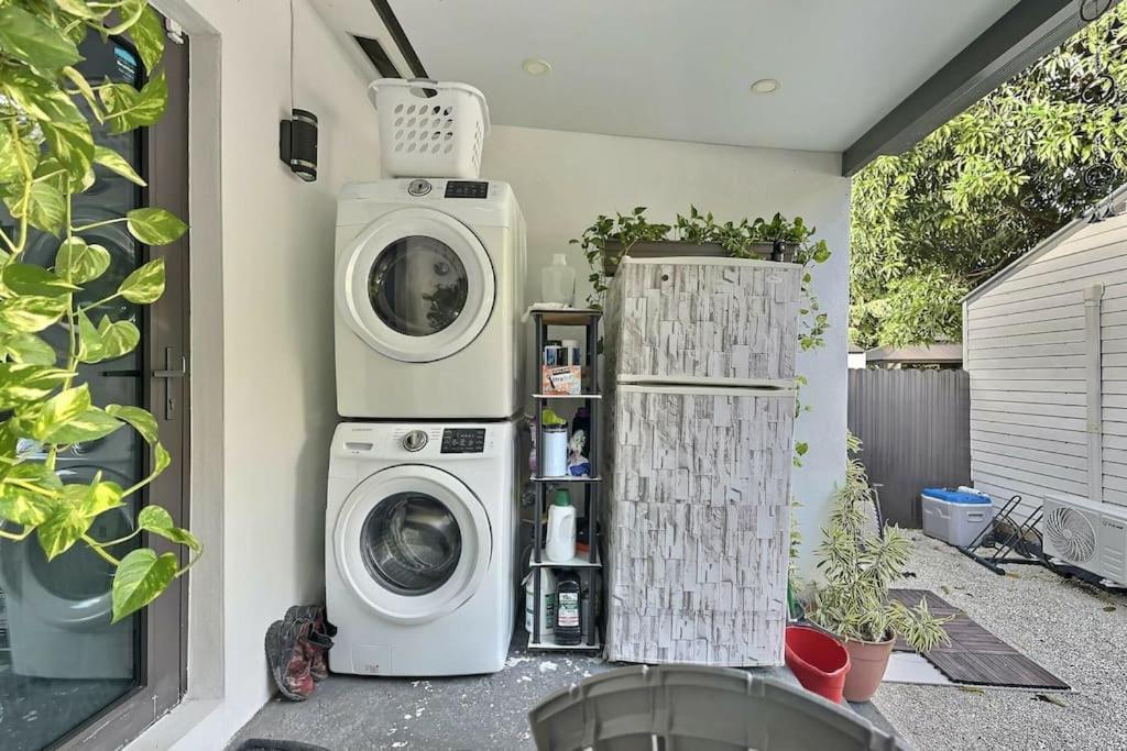 Jacuzzi•glamping•gym•parking•bbq•soft Beds•secure
