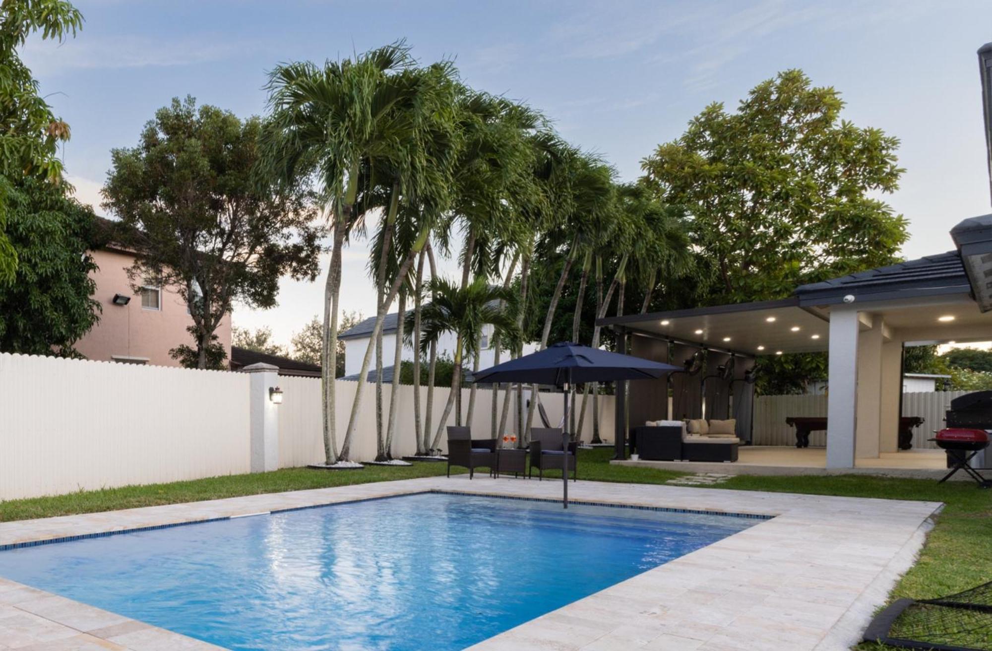 Getaway Heated Pool With Mini Golf & Bbq Villa Miami
