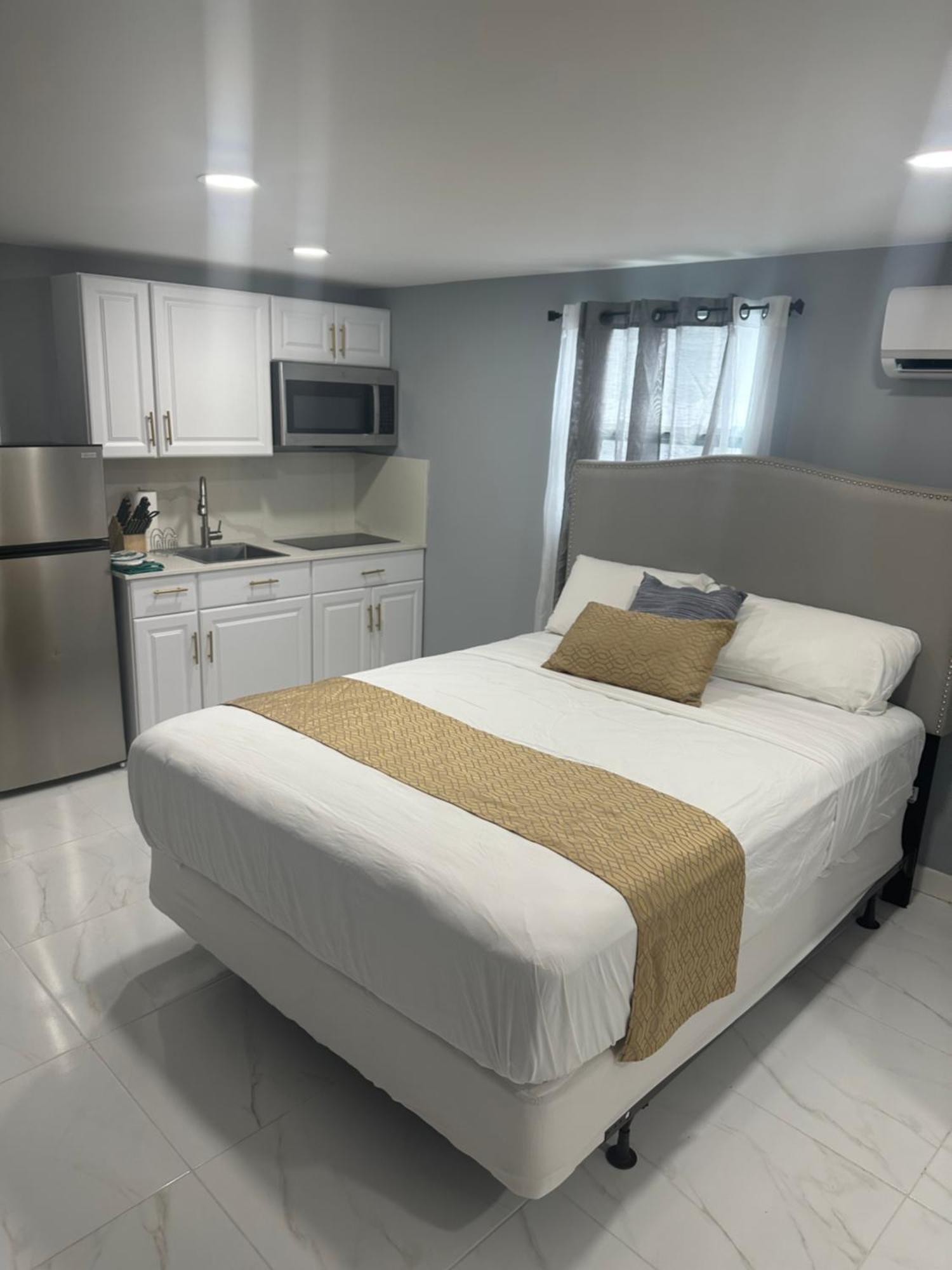 Amazing Studio Miami