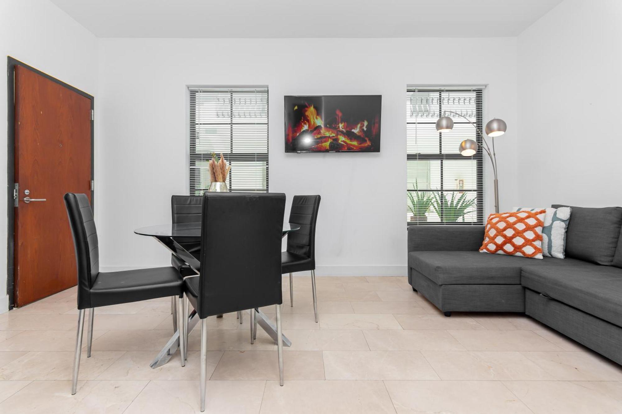 Downtown - 5 Minutes From Wynwood & Port - Near Apartment Miami