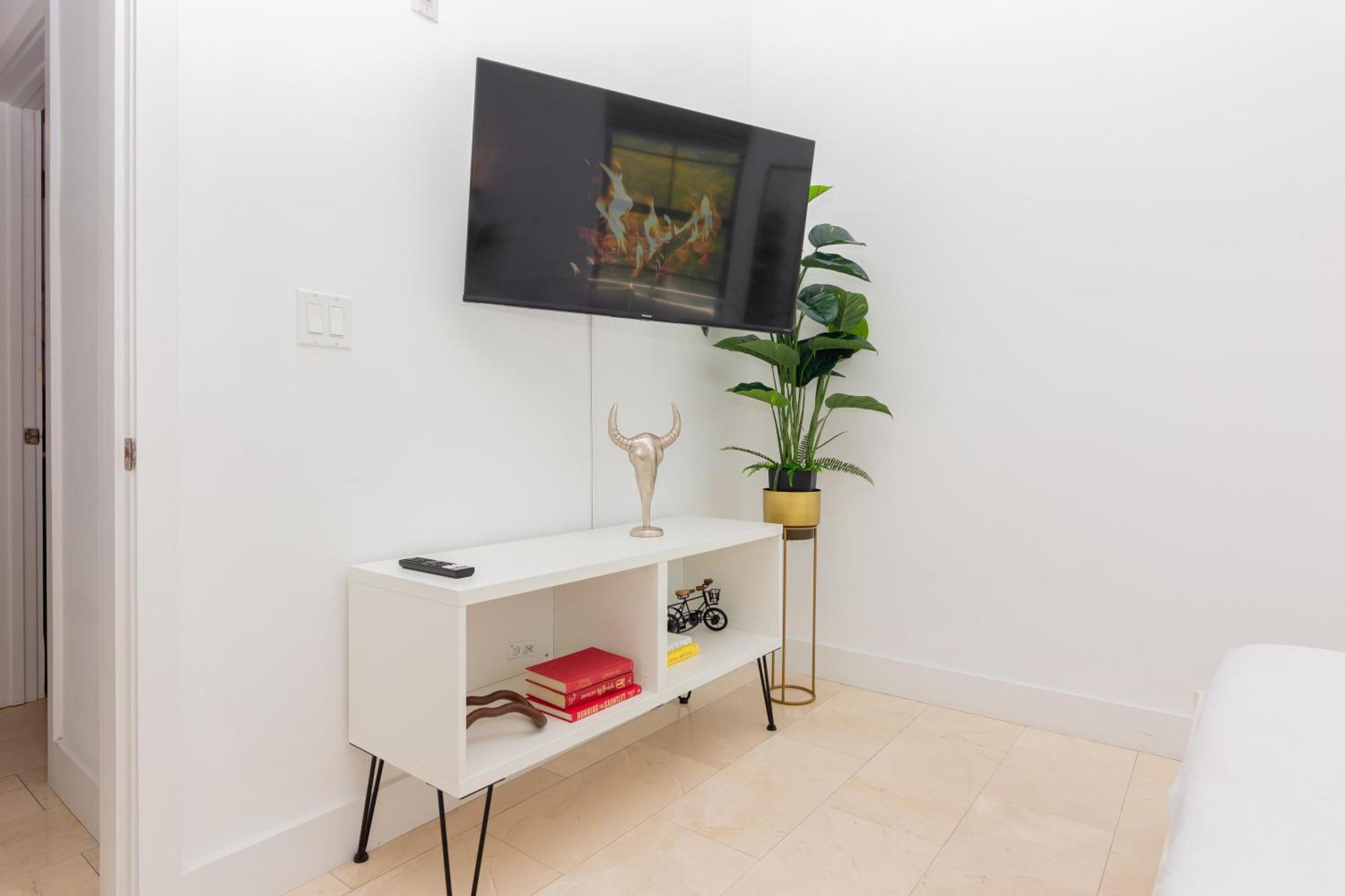 Downtown - 5 Minutes From Wynwood & Port - Near *