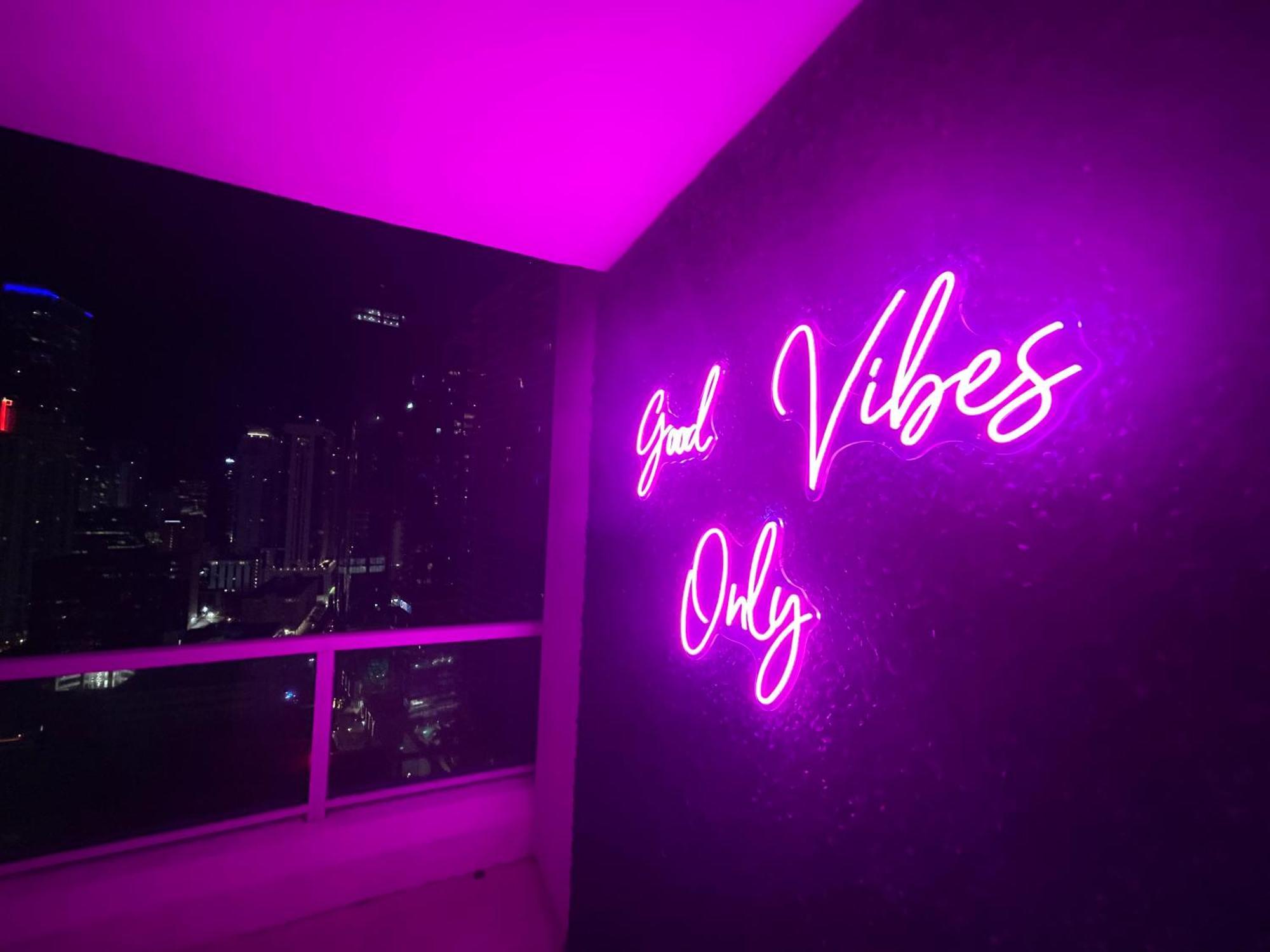 Luxury Mona Lisa Loft, Center Of Brickell *