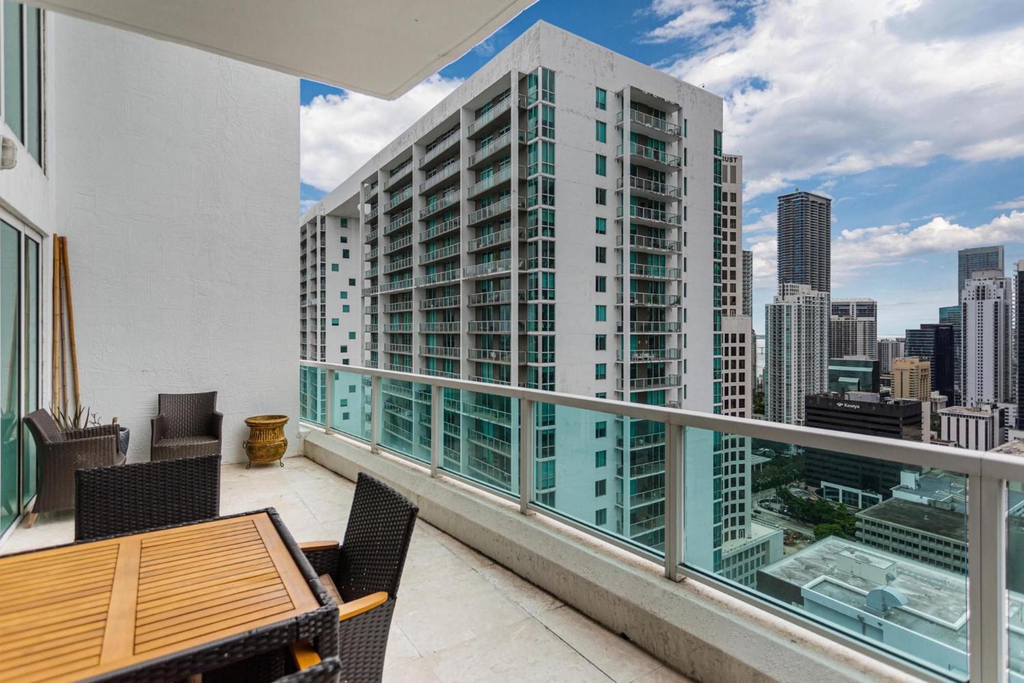 Luxury Mona Lisa Loft, Center Of Brickell *