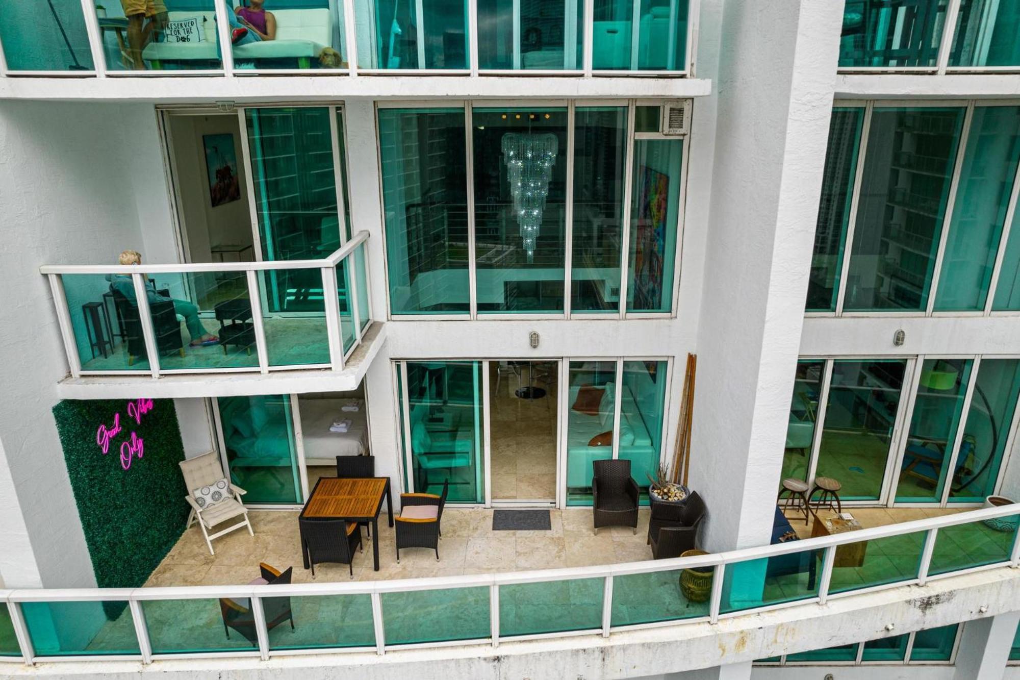 Luxury Mona Lisa Loft, Center Of Brickell