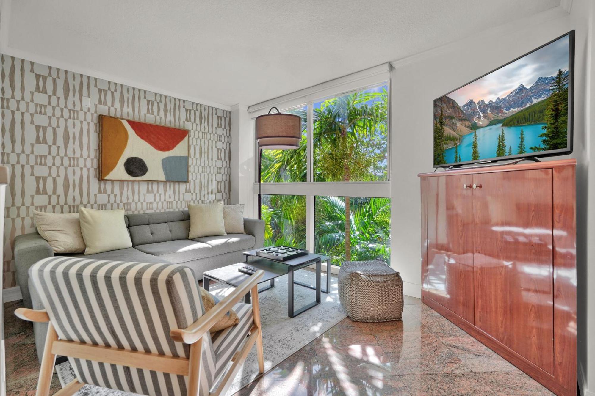 Appartement Treetop Retreat! Cozy 2 Bedroom In Heart Of Grove