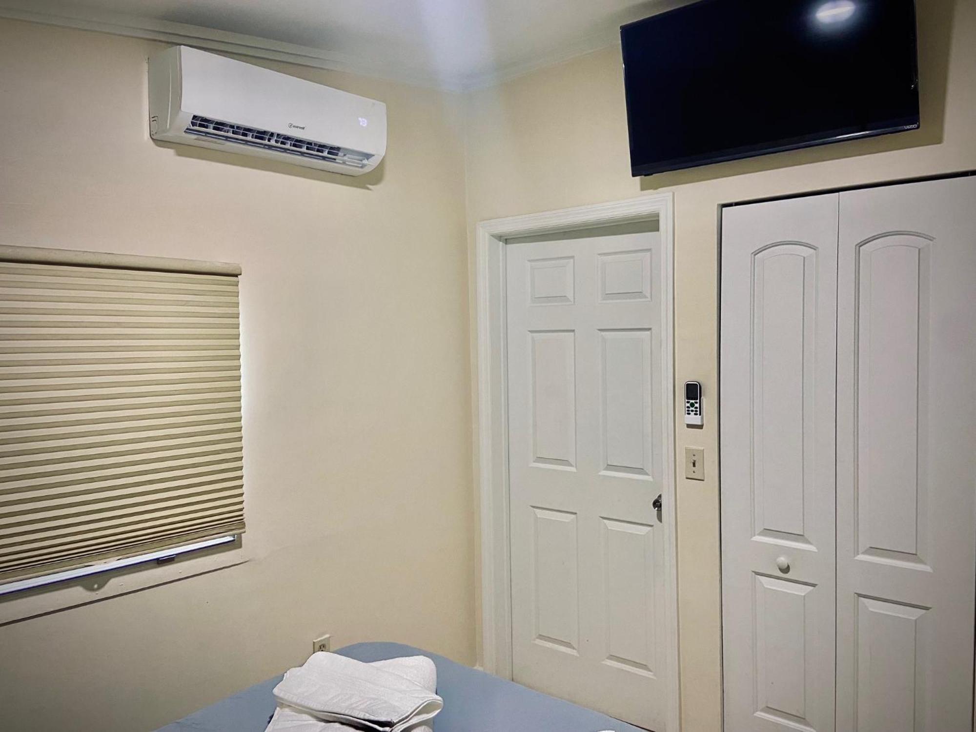Accommodatie bij particulieren Private Near Airport - Free Parking - 01 Miami