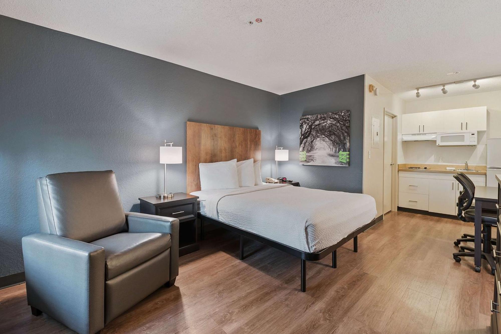 Hotel Extended America - - Airport - Blue Lagoon 2*