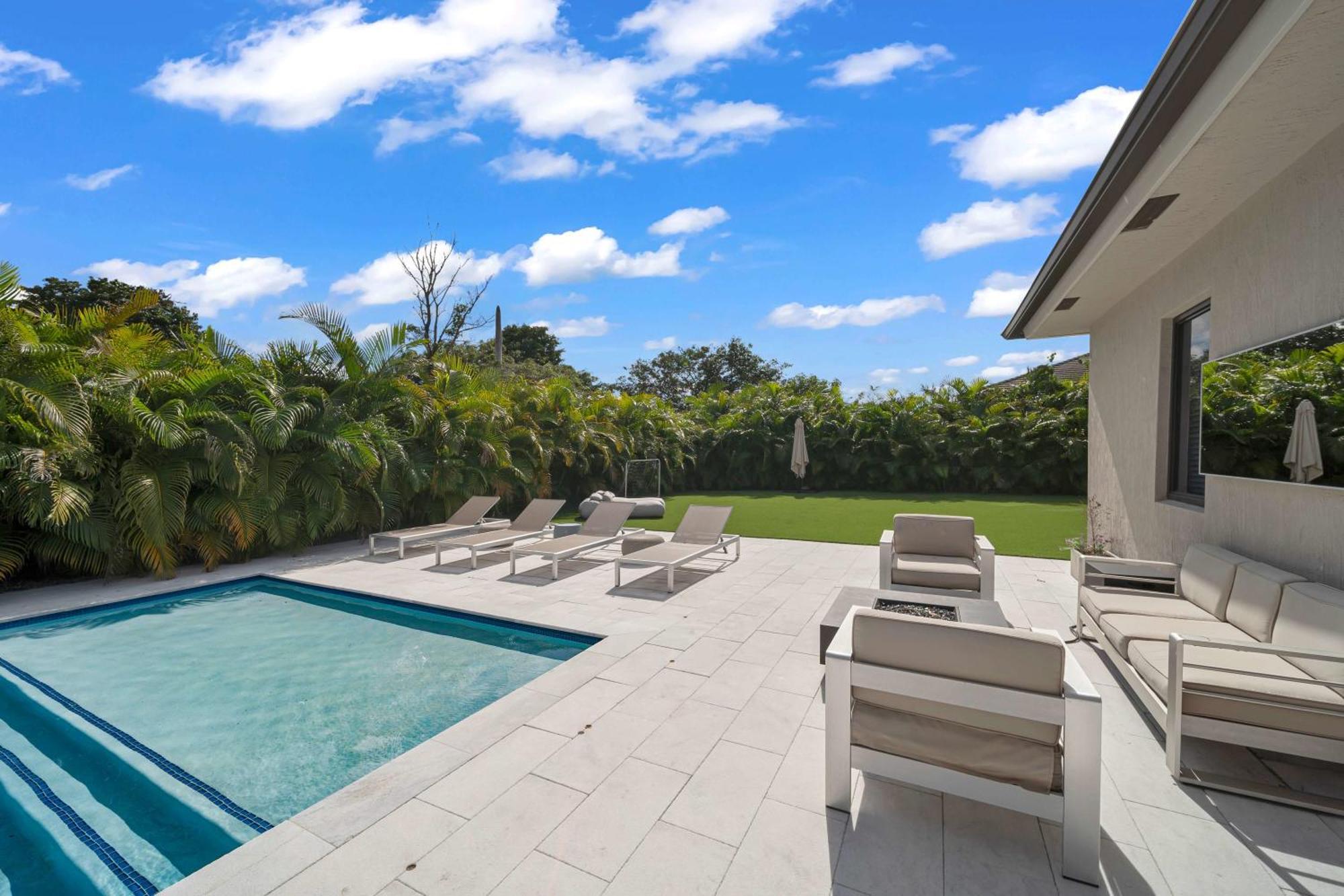 Luxury Amara W/heated Pool/sauna/gym/bbq Villa