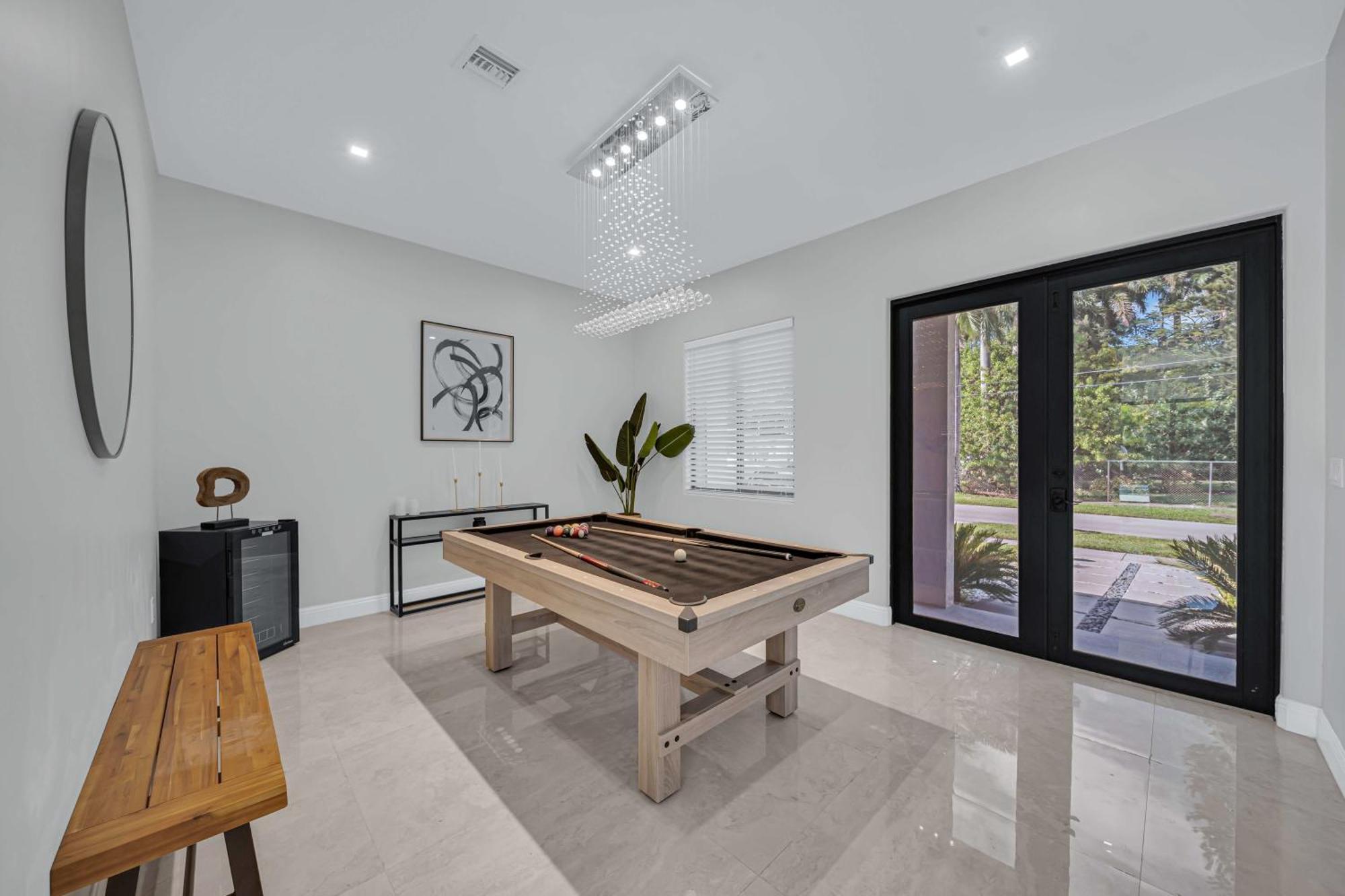 Luxury Amara W/heated Pool/sauna/gym/bbq *