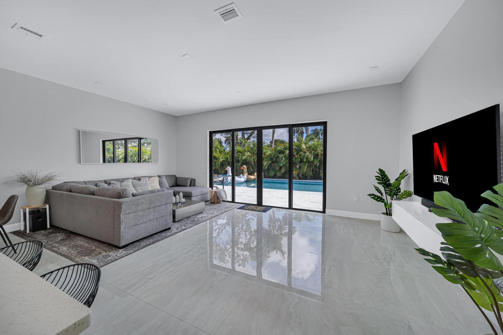 Luxury Amara W/heated Pool/sauna/gym/bbq Miami