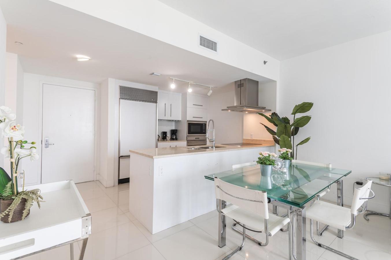 ** W Icon Brickell-luxury Unit- Free Spa** Appartement *