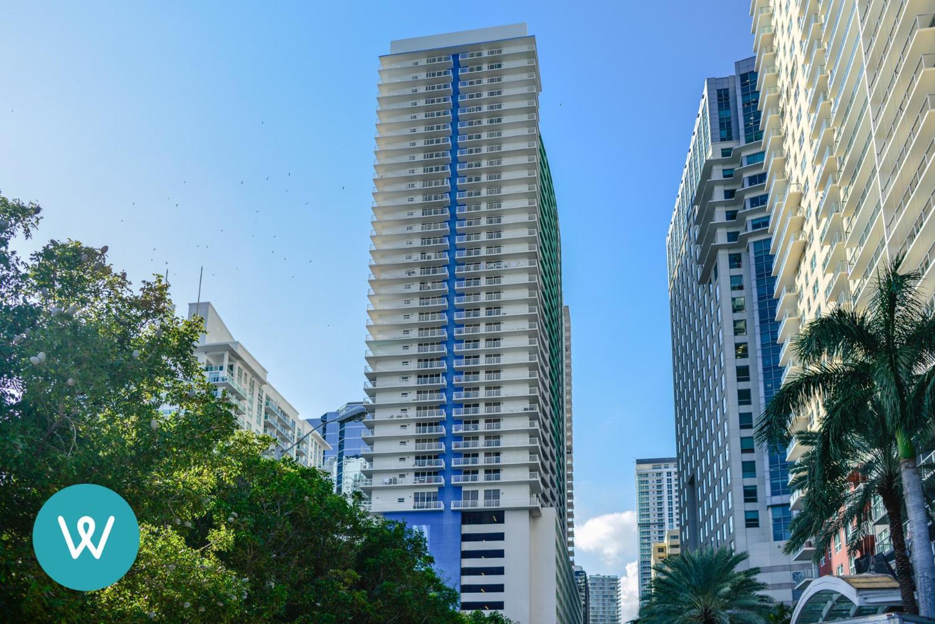 Stunning At Brickell With Pool & Gym Apartment Miami