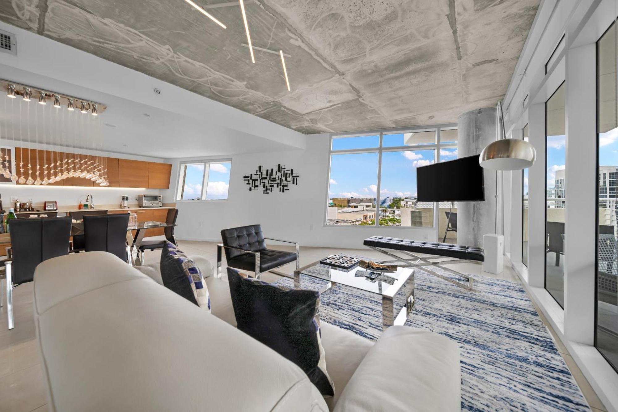 Apartment Spacious 3-bedroom Midtown Miami