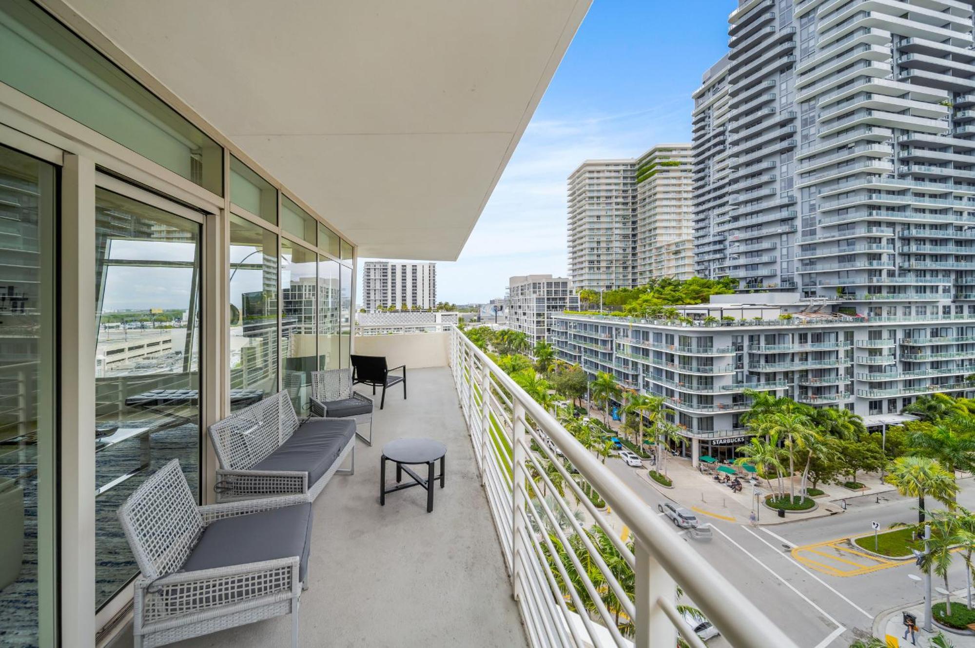 Spacious 3-bedroom Midtown Miami