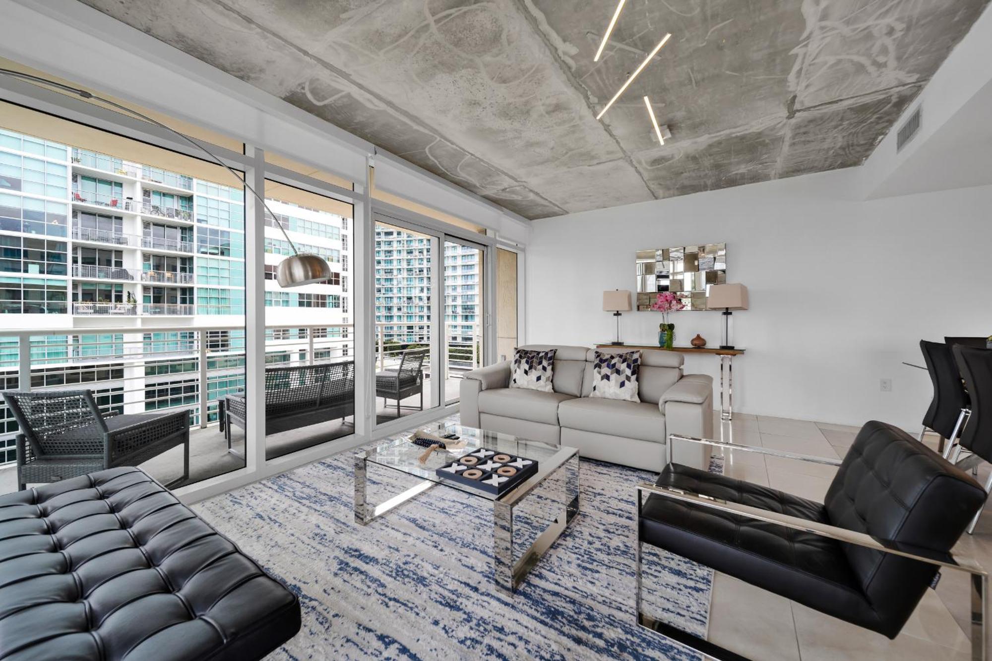 Spacious 3-bedroom Midtown