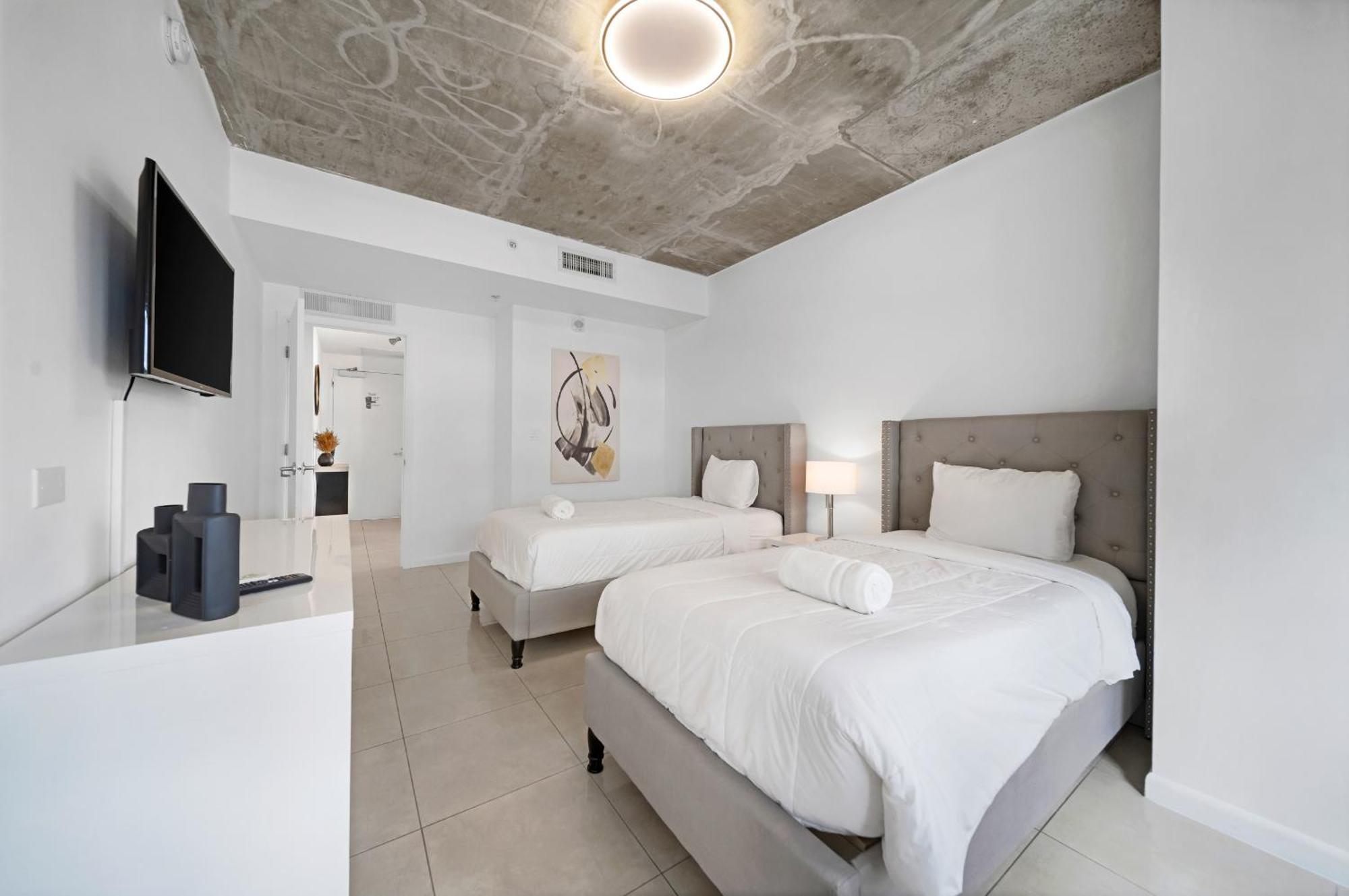 Apartment Spacious 3-bedroom Midtown Miami