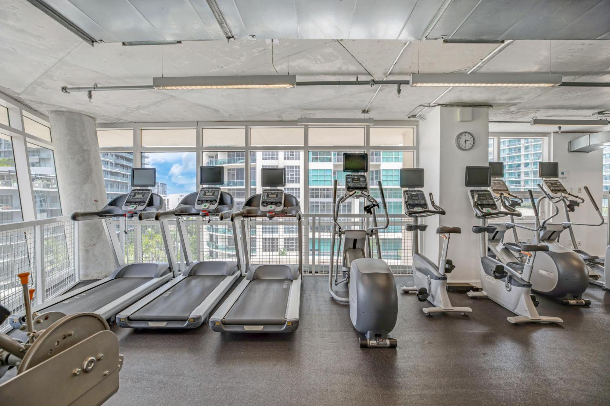 Appartement Modern 2-bd In The Heart Of Midtown