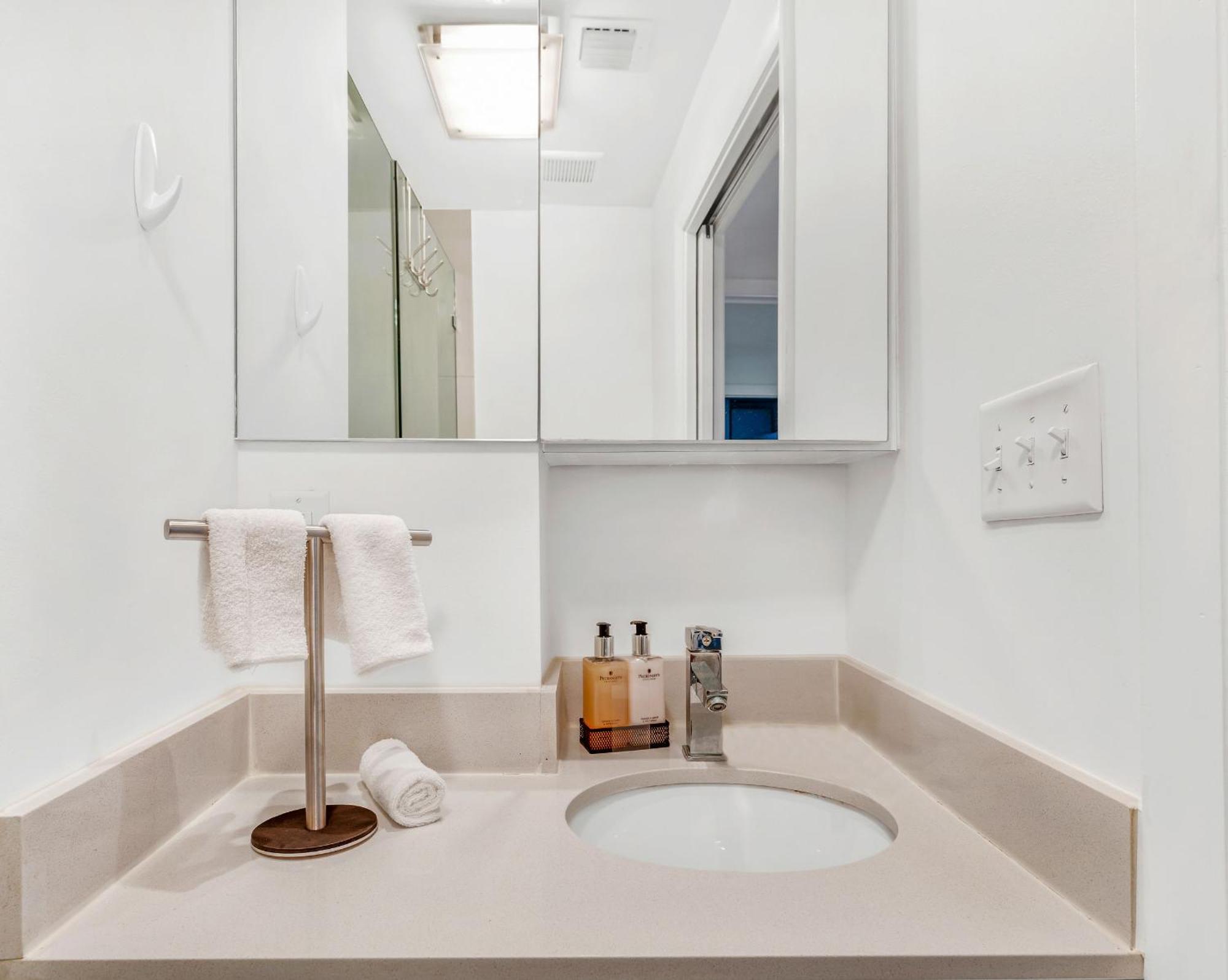 Appartement Modern 2-bd In The Heart Of Midtown