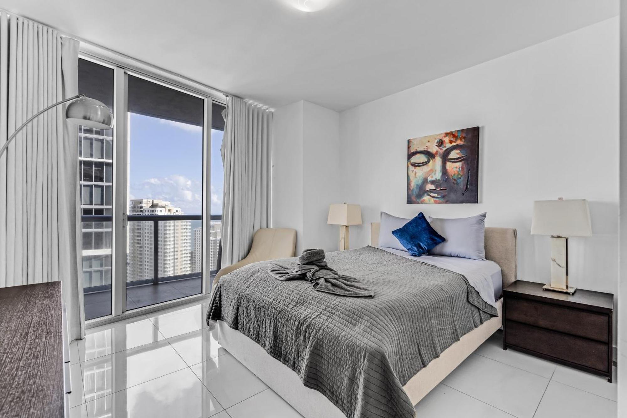 Luxurious At Icon With Views Appartement